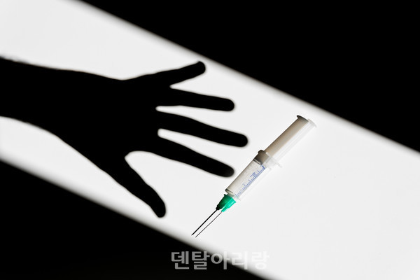 식약처, “의사·치과의사 마약류 ‘셀프 처방’, 내년 2월부터 금지”